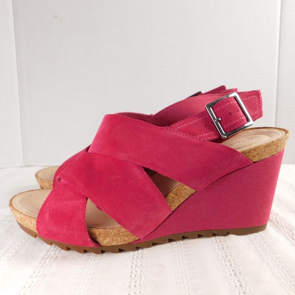 Clarks Sandal 10W Wide Pink Suede Flex Slingback Platform Wedge Buckle Shoes NEW
